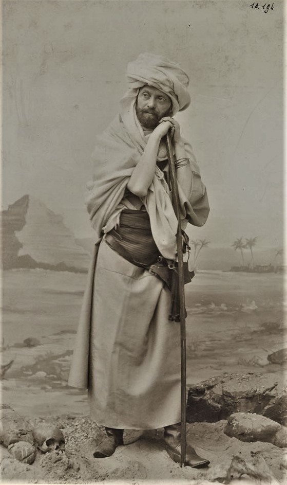 Nadar, 1884, Lepic (on expedition in Égypt?), photo (iR40)