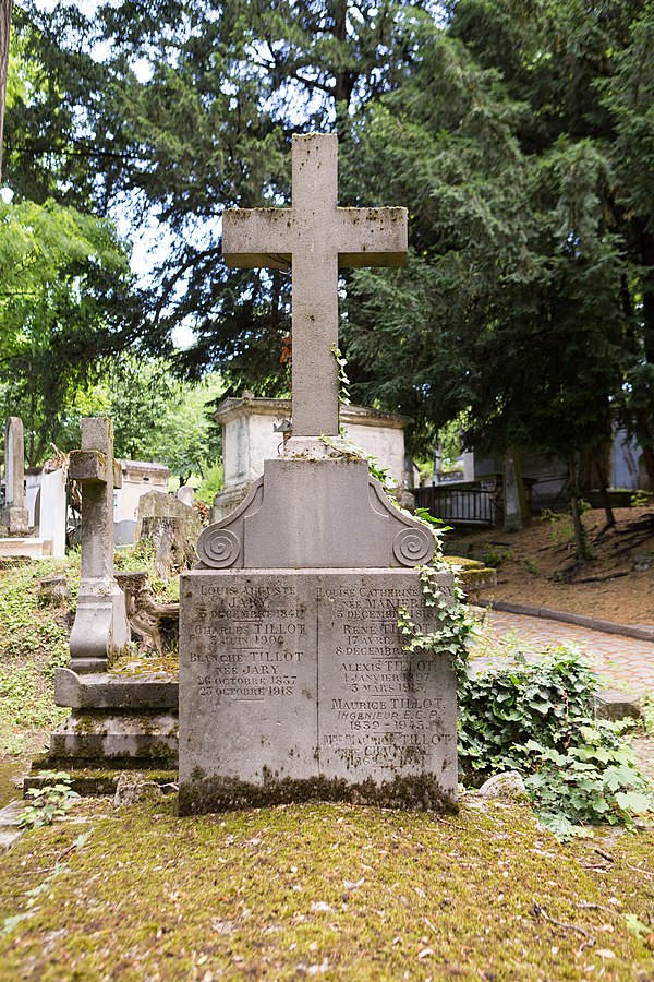 Tillot family grave, Père-Lachaise cemetary, division 22, Paris (iR6)