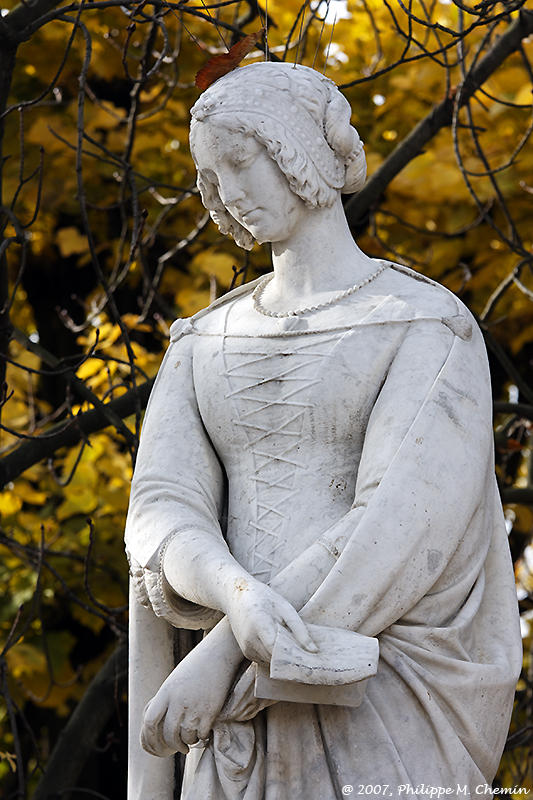 Auguste-Louis-Marie Ottin: 1846-50ca, Laure de Noves (1310-48) (detail), sc, xx, Jardin de Luxembourg Paris (iR10;iR121;iR94;iR125;aR16)