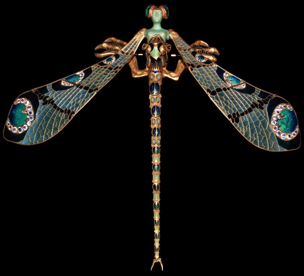 René Lalique (1860-1945): 1897-98, Dragonfly, corsage ornament, 23x27, CGM Lisbon (M103;iR6;iR10;R231-19) =EU-1900-cl95-112.
